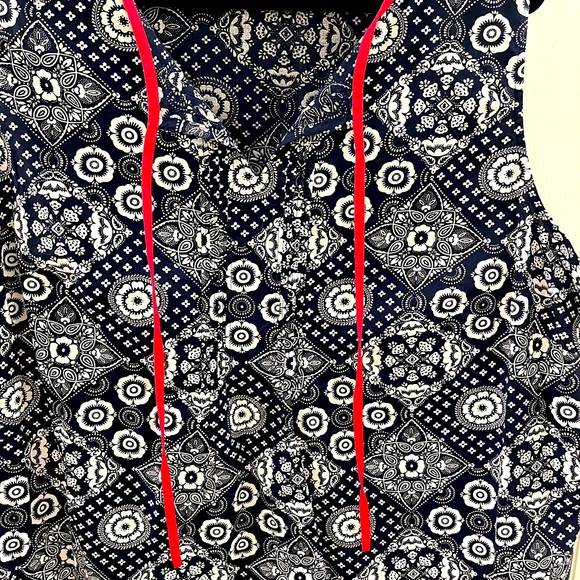 Talbots Top Women's XL Blue and White Boho Casual Sleeveless Blouse - Picture 4 of 6